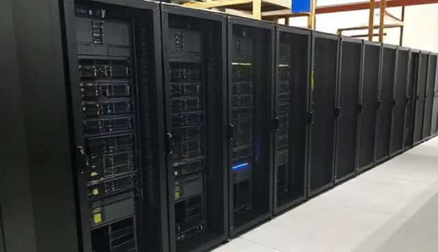 服务器性能优化:选型、使用与维护的关键建议